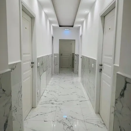 بيت ضيافة Acropoli روما